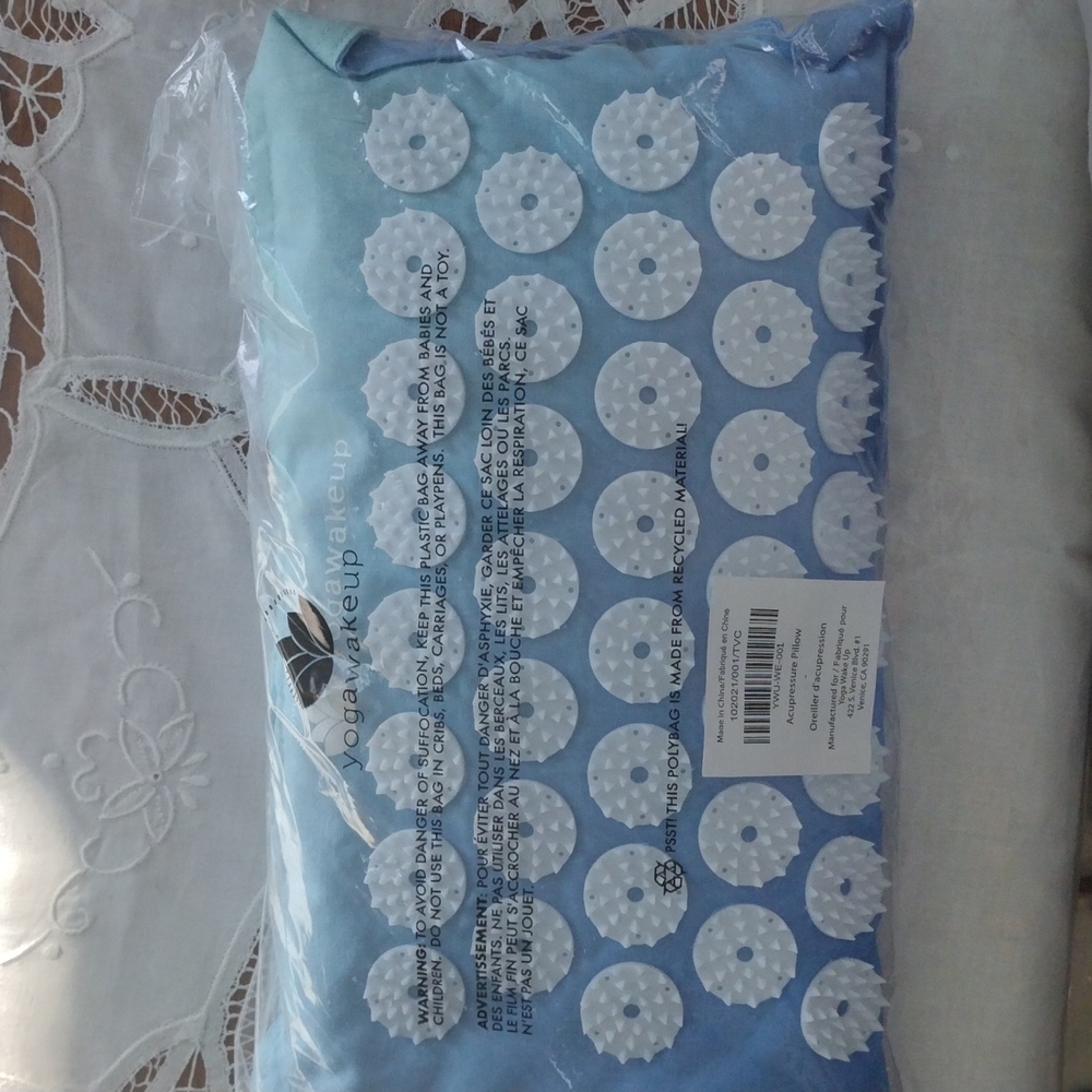 Yogawakeup acupressure pillow